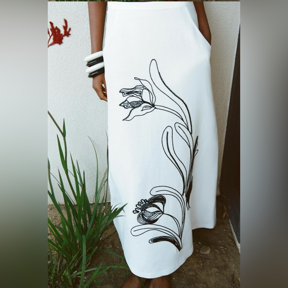 Zara ZW Collection Skirt With Contrast Linen Embroidery - Picture 8 of 13